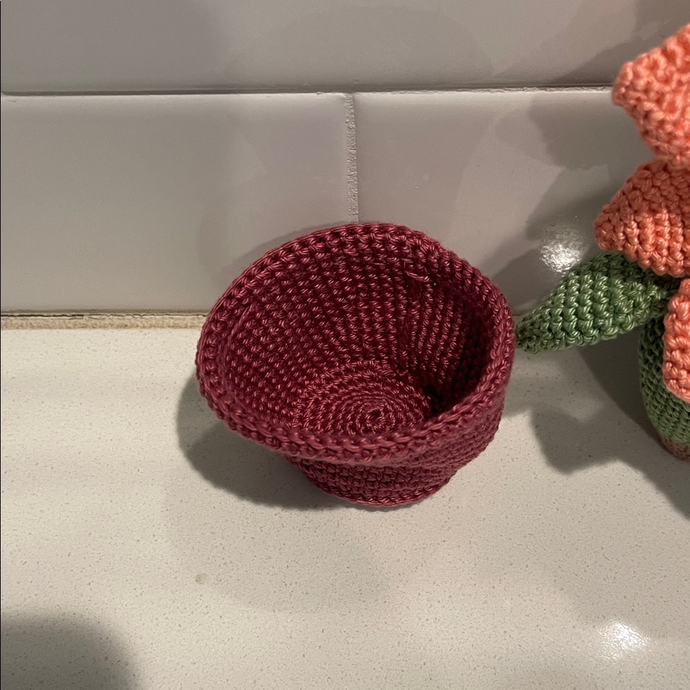 Flower Child Sunflower Bear Hand Crafted Figure and Pot Amigurumi Crochet Decor - Picture 11 of 13